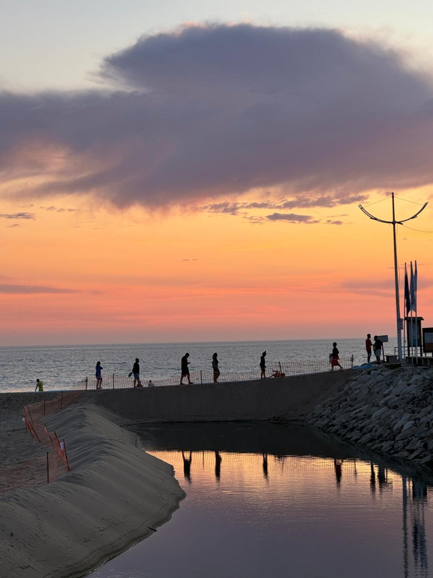 Townhous Praia Da Areia Branca Praia da Lourinhã Екстериор снимка