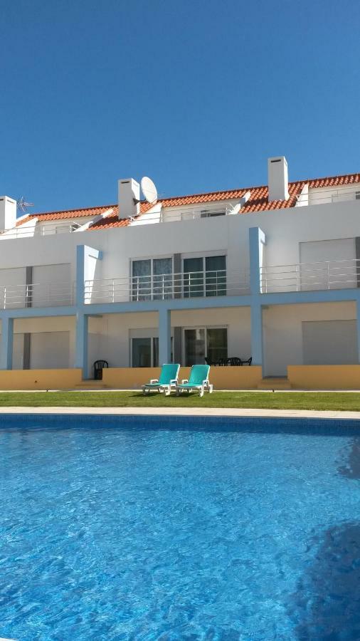Townhous Praia Da Areia Branca Praia da Lourinhã Екстериор снимка
