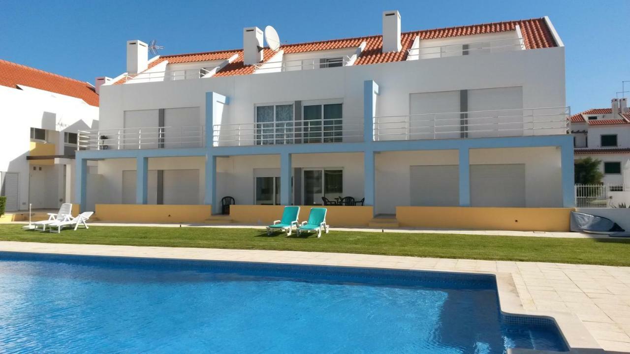 Townhous Praia Da Areia Branca Praia da Lourinhã Екстериор снимка